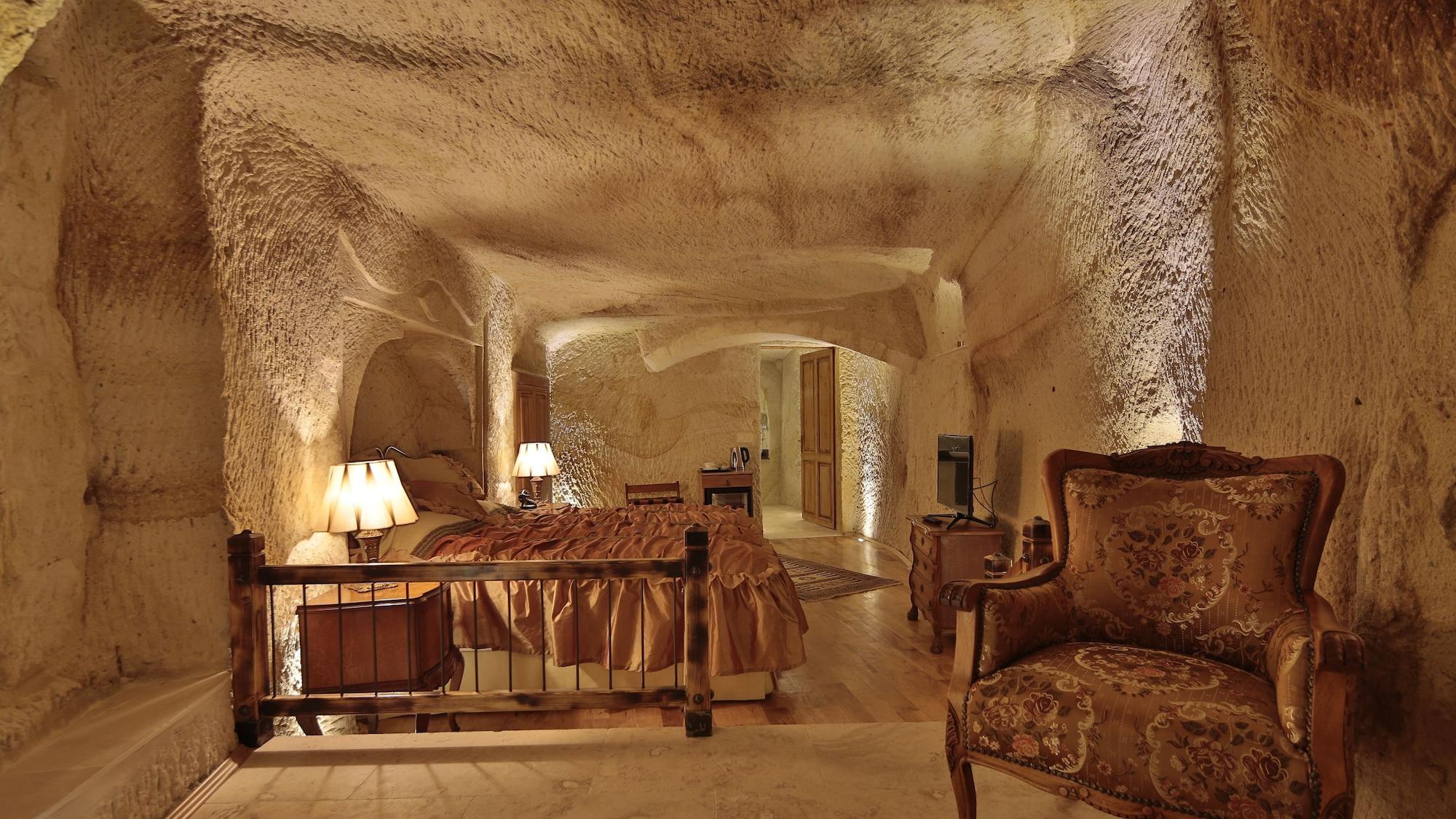 Golden Cave Suites ウルギュップ エクステリア 写真