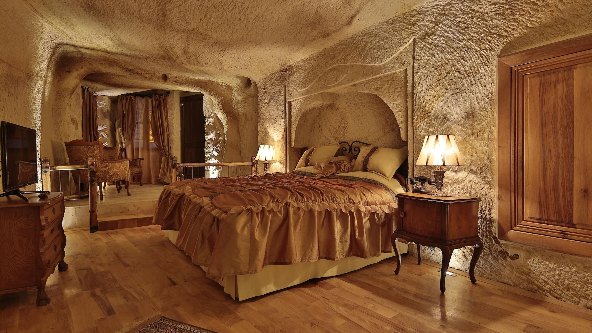 Golden Cave Suites ウルギュップ エクステリア 写真