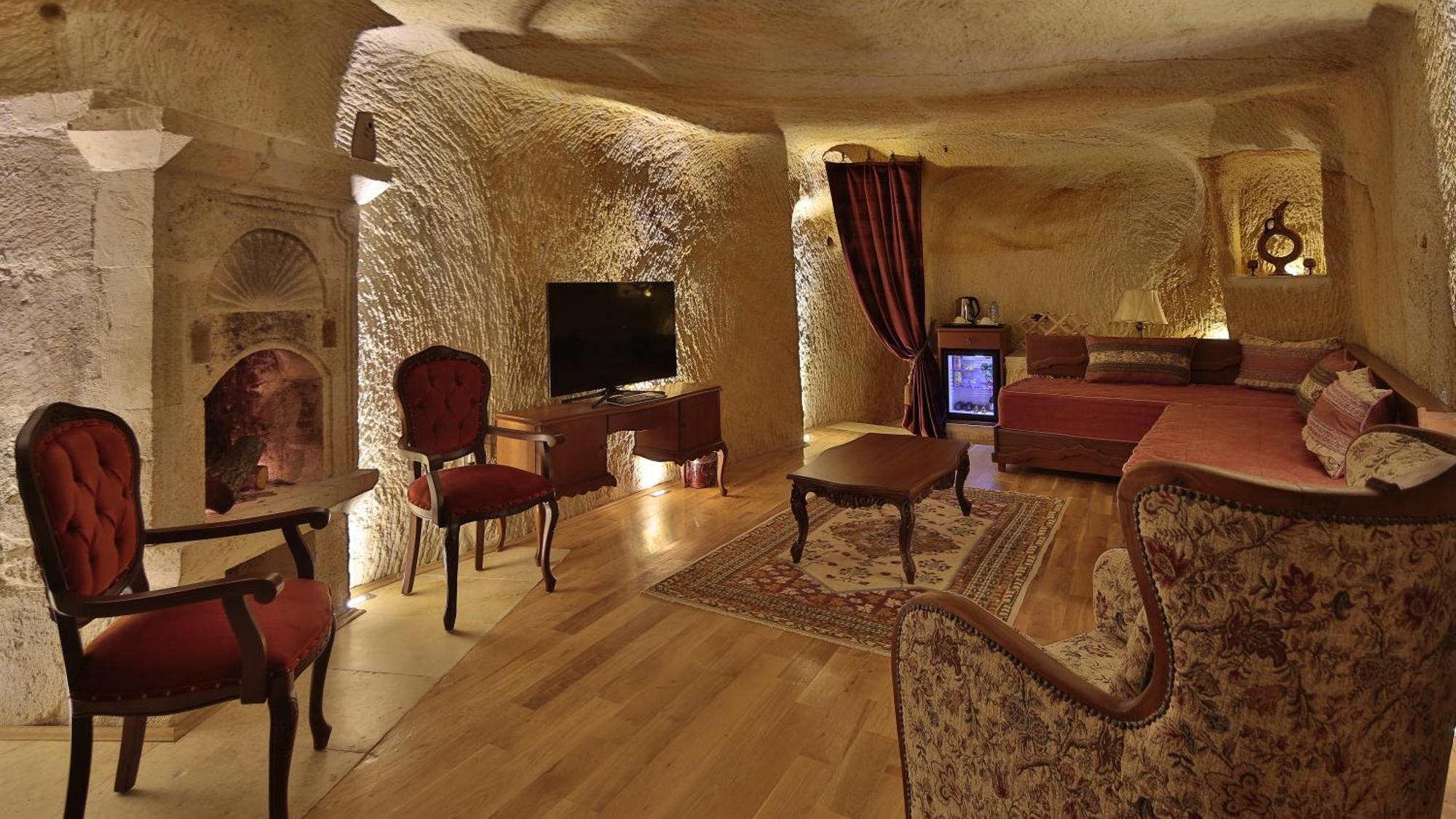 Golden Cave Suites ウルギュップ 部屋 写真