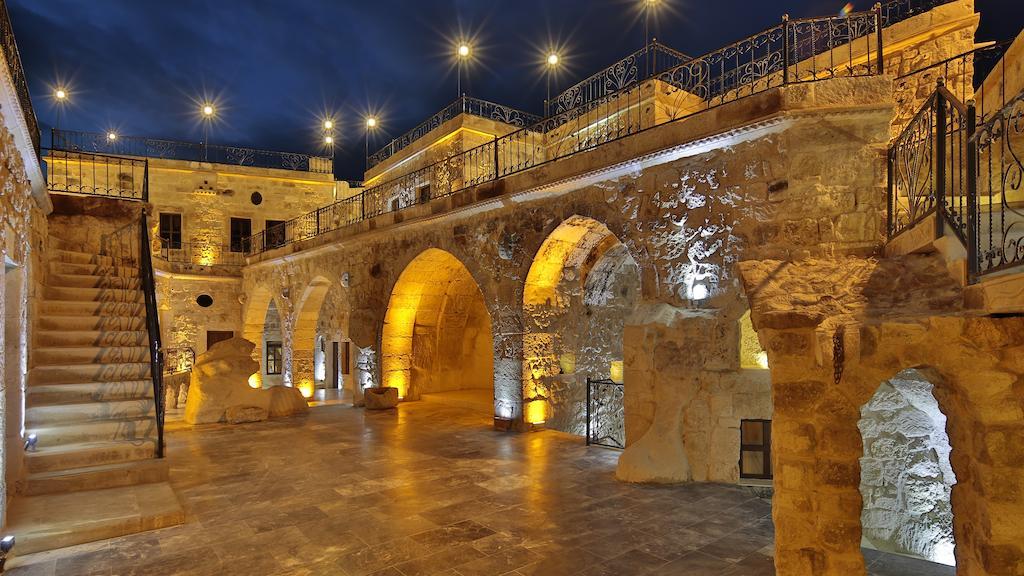 Golden Cave Suites ウルギュップ エクステリア 写真