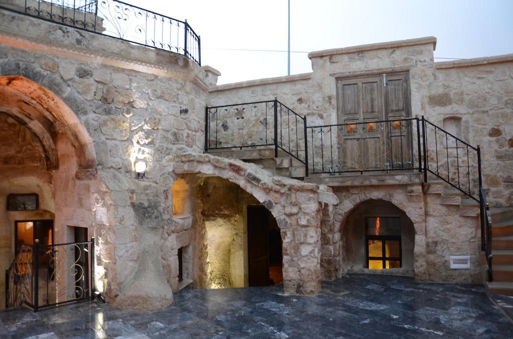 Golden Cave Suites ウルギュップ エクステリア 写真