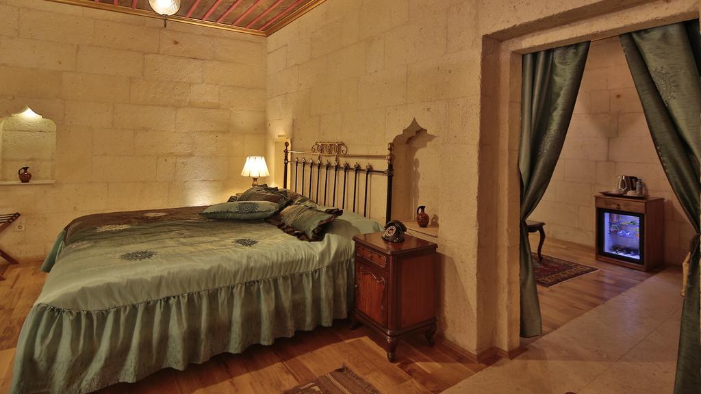 Golden Cave Suites ウルギュップ 部屋 写真