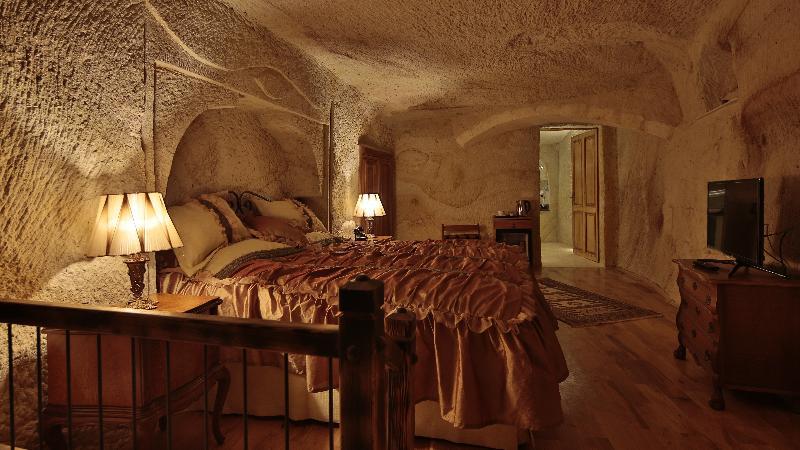 Golden Cave Suites ウルギュップ エクステリア 写真